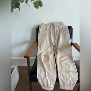 Abercrombie and fitch joggers tan